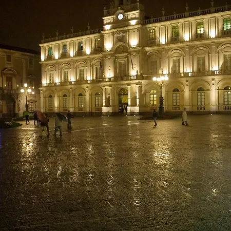 Spacious In Catania, Terrace & View Catania