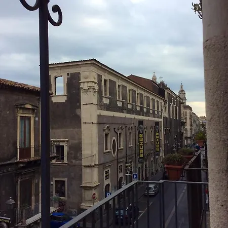 Spacious In Catania, Terrace & View Apartment Catania