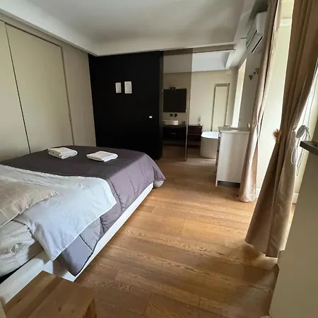 Lägenhet Spacious In Catania, Terrace & View